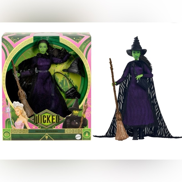 Universal Pictures’ Wicked Deluxe Elphaba Fashion Doll & Accessories  NWB - Picture 1 of 5